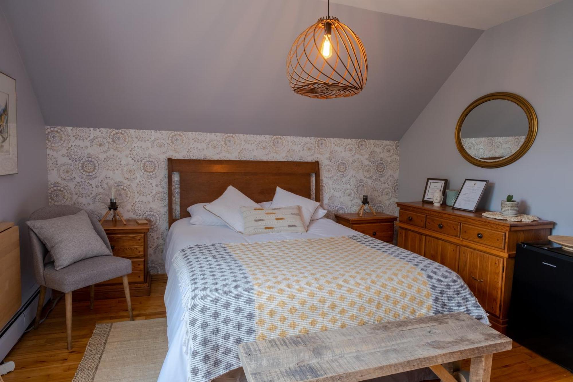 Au coq du bonheur Bed and Breakfast Magog Eksteriør billede